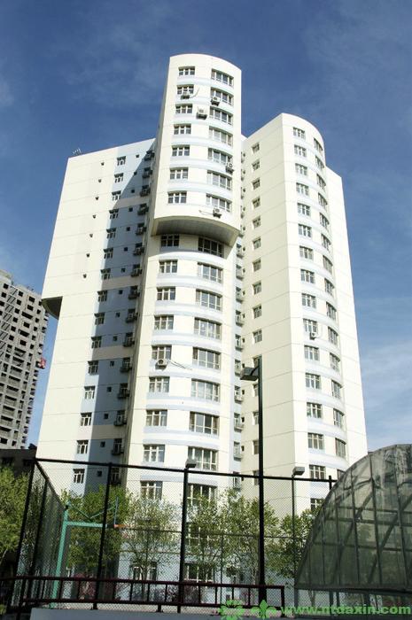 南門國際城F1高層住宅樓（新疆建筑工程天山獎、江蘇省省外“揚子杯”）